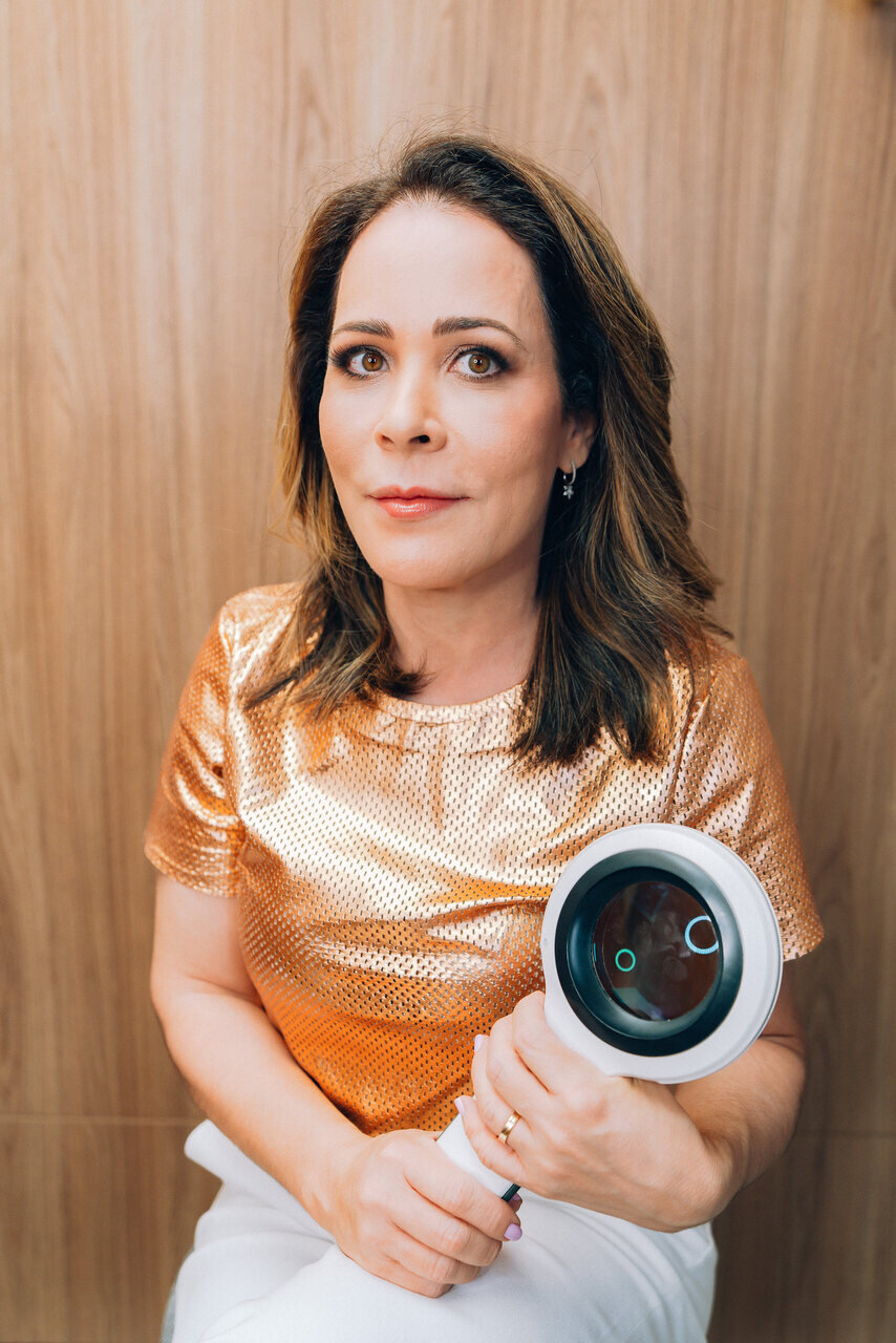 Foto de Dra. Viviane Reis
